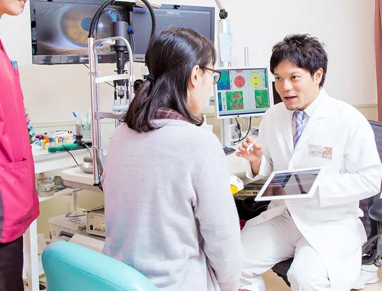 新しい医療で 患者様の視力を守ります信頼と実績で応える地域に根差した安里眼科